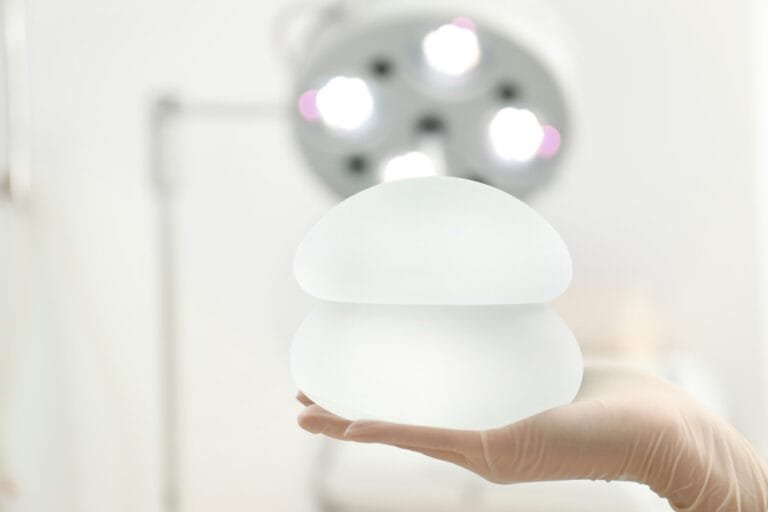 Mamoplastia de aumento: saiba tudo sobre!