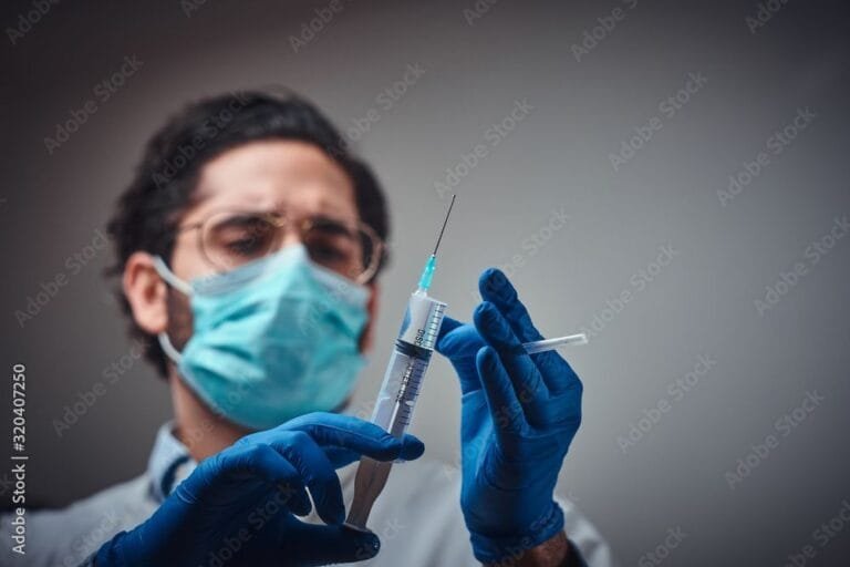 Qual anestesia é usada para ninfoplastia ou qual o remédio?